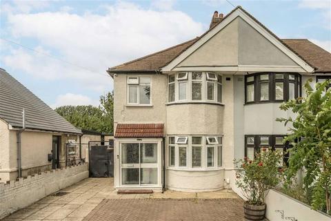 155 Broad Walk, Kidbrooke, London, SE3 8NF