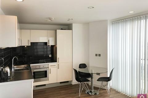 2 bedroom flat to rent, The Heart, Blue, Media City UK, Salford, M50