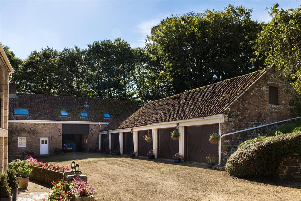 Garaging