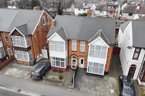 3 bedroom semi-detached house for sale, Queens Road, Beeston, Nottingham