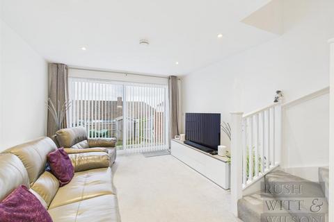 2 bedroom end of terrace house for sale, Ivy Gardens, Hastings