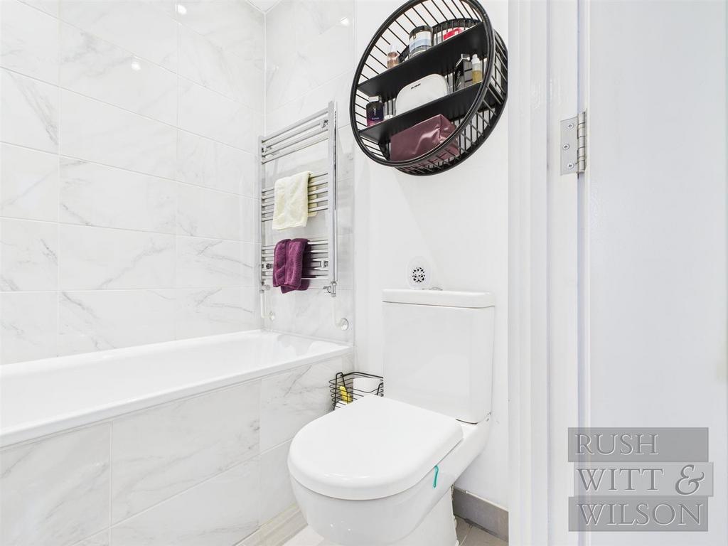 CAM03417 G0-PR0574-STILL006.jpg