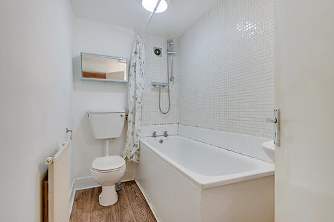 1 bedroom flat to rent, Hampstead High Street, Hampstead NW3