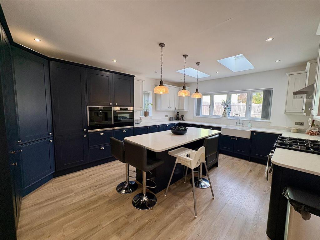 Breakfast kitchen