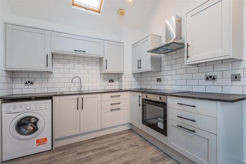 2 bedroom apartment for sale, Cwmdare Street, Cardiff CF24