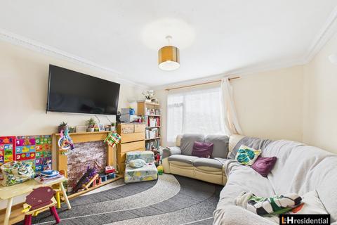 3 bedroom semi-detached house for sale, Micklefield Way, Borehamwood WD6