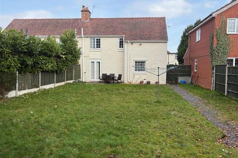 11 Birches Road, Codsall, Wolverhampton, WV8 2JF