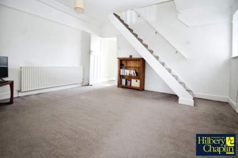 2 bedroom end of terrace house for sale, Burnway, Hornchurch, RM11