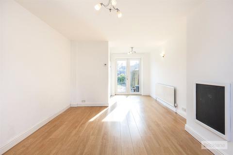 7 Barrow Road, Bath, BA2 2TD
