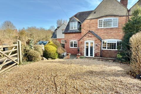 4 bedroom semi-detached house for sale, Lynworth Lane, Tewkesbury GL20