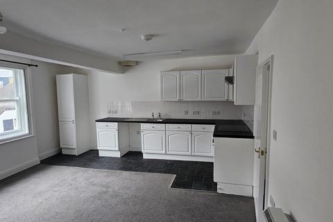 1 bedroom flat to rent, High Street, Maidstone