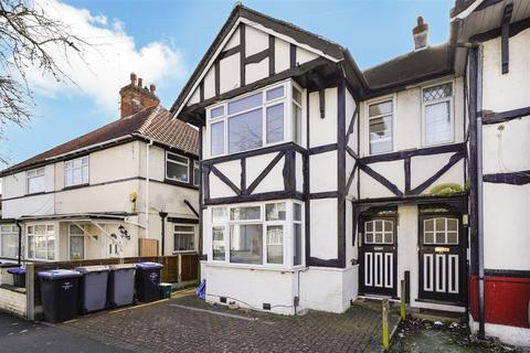 94a Rugby Avenue, Wembley, HA0 3DJ