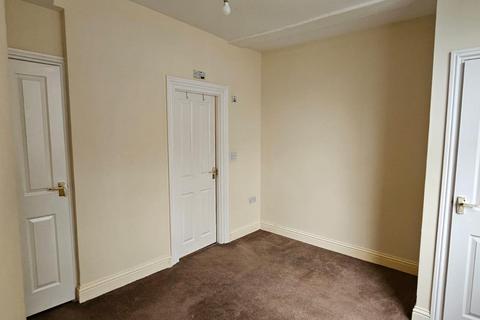1 bedroom flat to rent, High Street, Maidstone