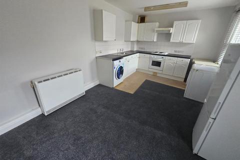 1 bedroom flat to rent, High Street, Maidstone