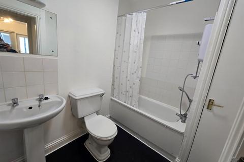 1 bedroom flat to rent, High Street, Maidstone
