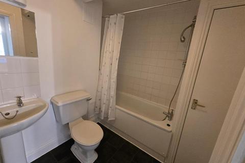 1 bedroom flat to rent, High Street, Maidstone