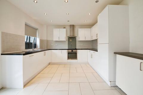 2 bedroom apartment for sale, Sunningdale Gardens, London NW9