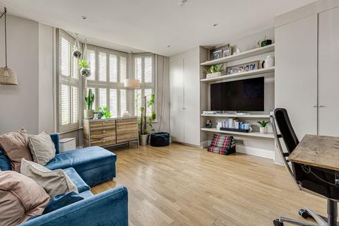 Flat 1, 7 Cavendish Road, London, SW12 0BH