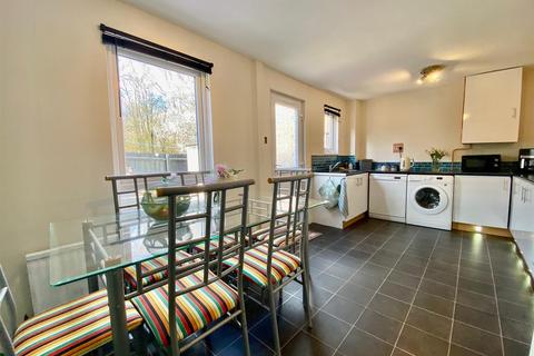 104 Brudenell, Orton Goldhay, Peterborough, PE2 5SY