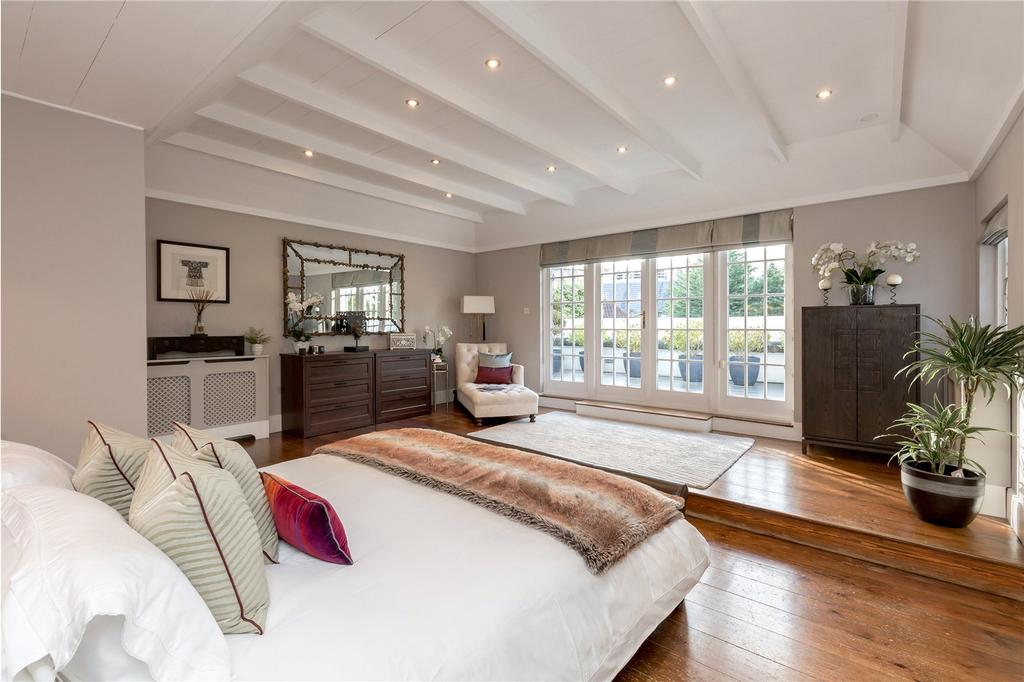 Prinicpal Bedroom