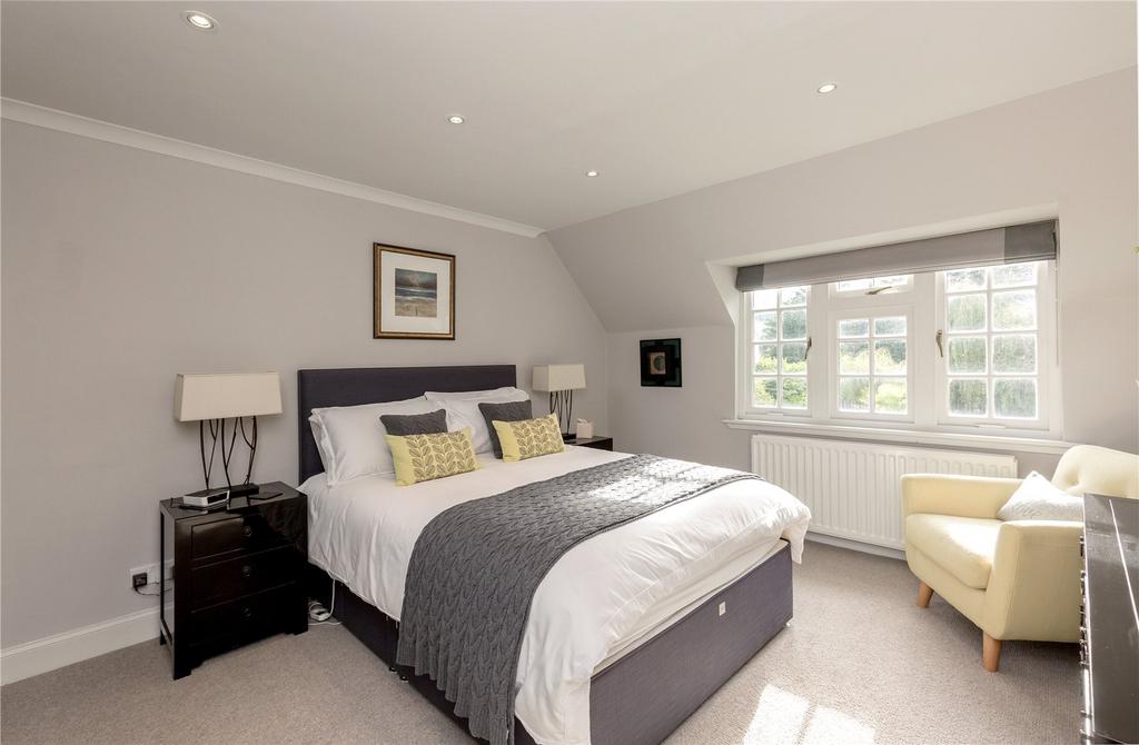 Double Bedroom