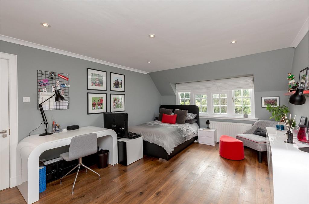 Double Bedroom