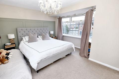 2 bedroom semi-detached house for sale, Breck Road, Eccles, M30