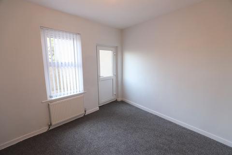 2 bedroom flat for sale, Morecambe LA4