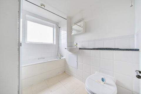 2 bedroom apartment for sale, Admiralty Close, West Drayton