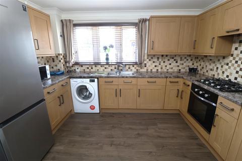 2 bedroom semi-detached house for sale, Gateford Glade, Worksop S81