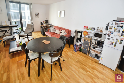 1 bedroom flat for sale, The Hub, 5 Piccadilly Place, City Centre, Manchester, M1