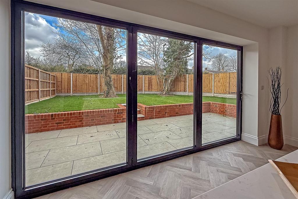 4 Rose Gardens-28.jpg