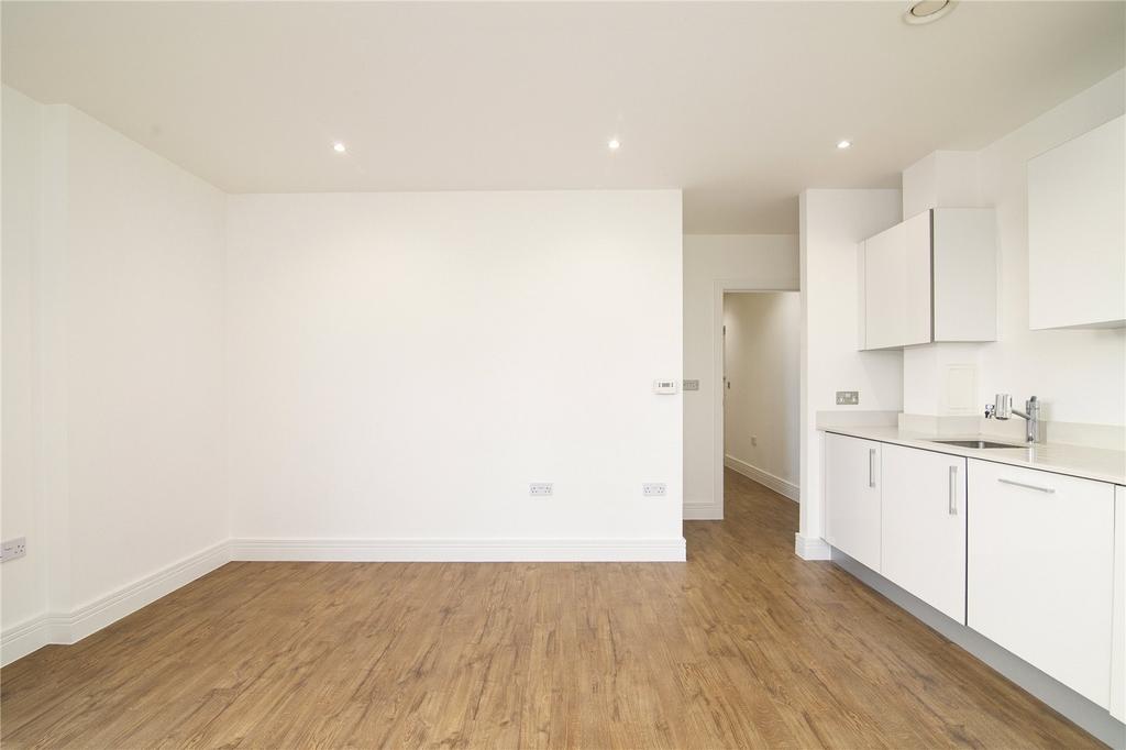 Reception/Kitchen