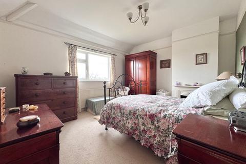 3 Cherry Orchard, Great Coxwell, Faringdon, SN7 7LX