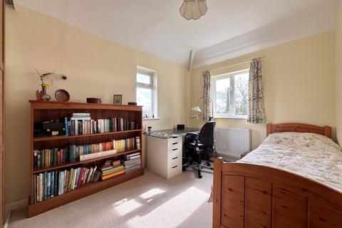 3 Cherry Orchard, Great Coxwell, Faringdon, SN7 7LX