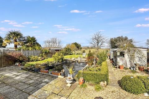 3 Cherry Orchard, Great Coxwell, Faringdon, SN7 7LX