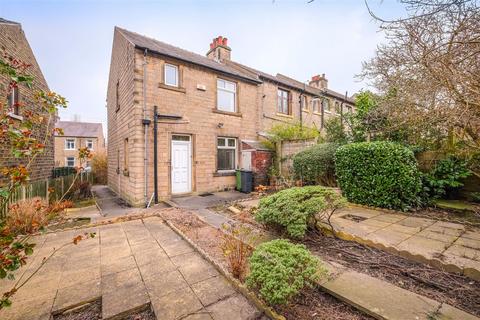 3 bedroom end of terrace house for sale, Lowerhouses Lane, Huddersfield