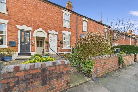 2 bedroom terraced house for sale, Malvern Road, Worcester, Worcestershire, WR2