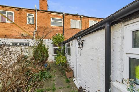 2 bedroom terraced house for sale, Malvern Road, Worcester, Worcestershire, WR2