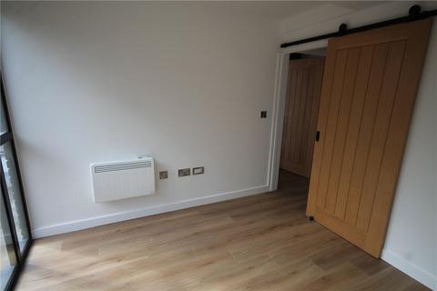 1 bedroom property to rent, Tealing Drive, Surrey KT19