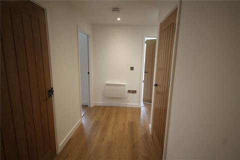 2 bedroom flat to rent, Tealing Drive, Surrey KT19