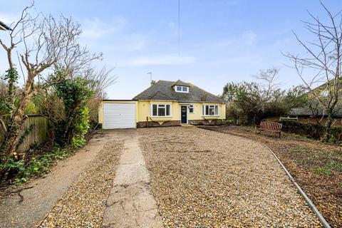 3 bedroom detached bungalow for sale, Church Road, Kennington, Ashford TN24