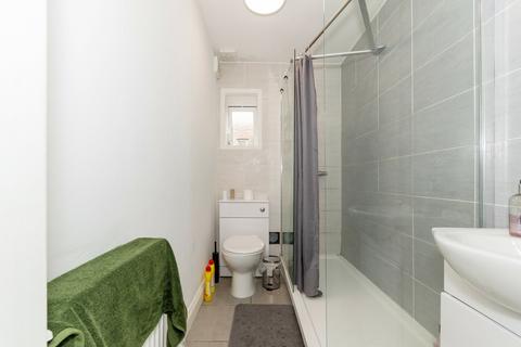 undefined, Large 6 Bed Student house Winton