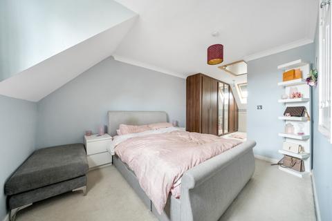 45 The Squires, Pease Pottage, Crawley, RH11 9BU