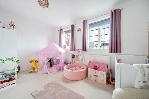 45 The Squires, Pease Pottage, Crawley, RH11 9BU