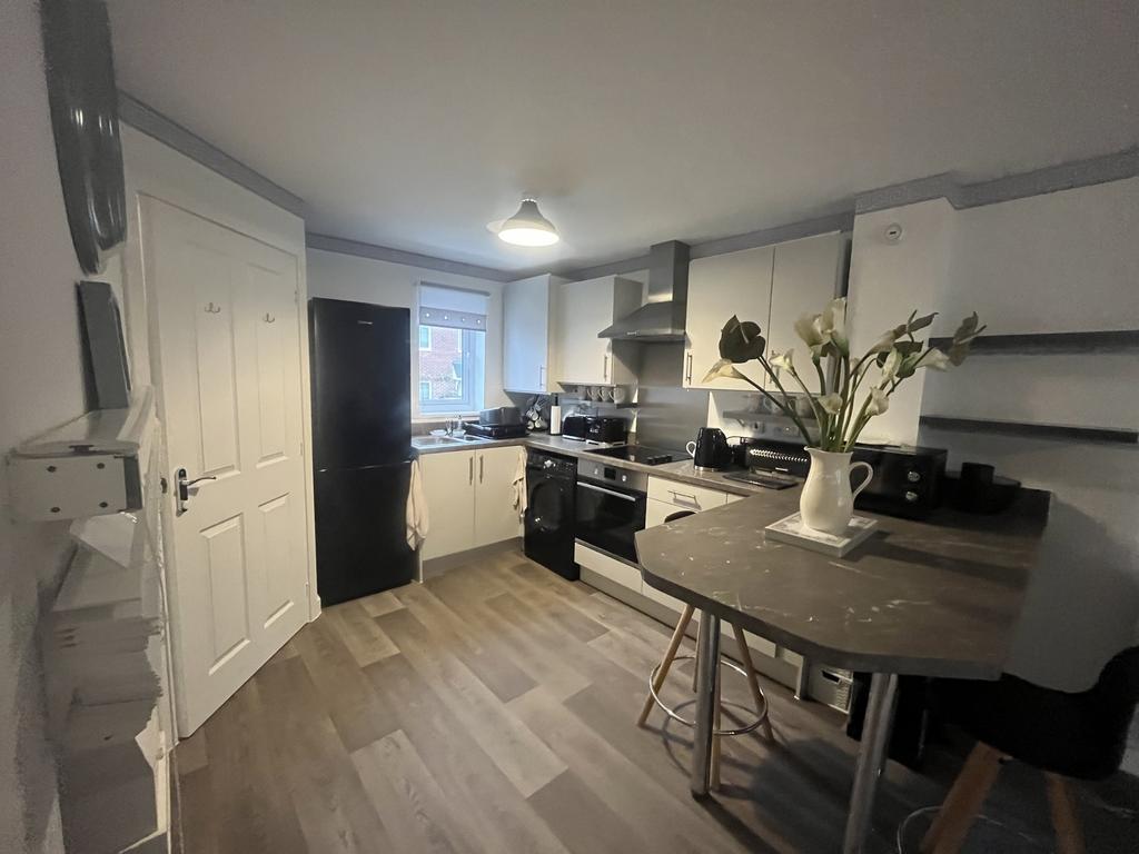 Kitchen 2