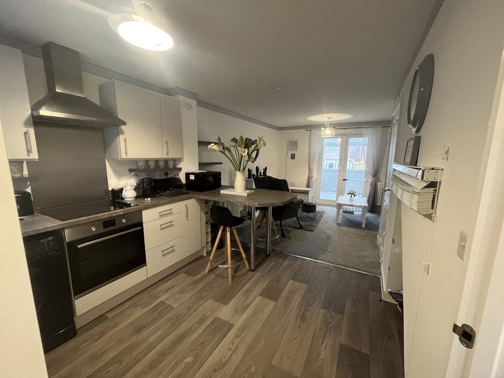 Kitchen and Lounge