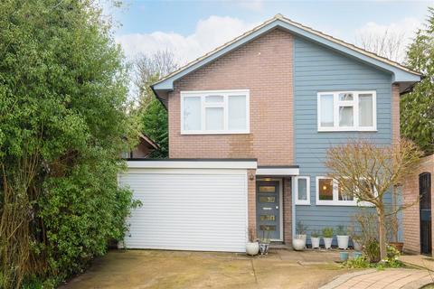 4 bedroom detached house for sale, Culverlands Close, Stanmore HA7