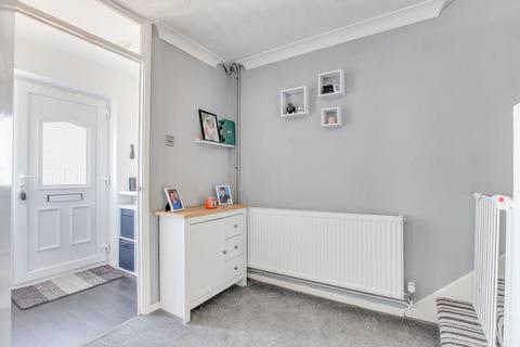 3 bedroom terraced house for sale, Edinburgh Gardens, Braintree CM7