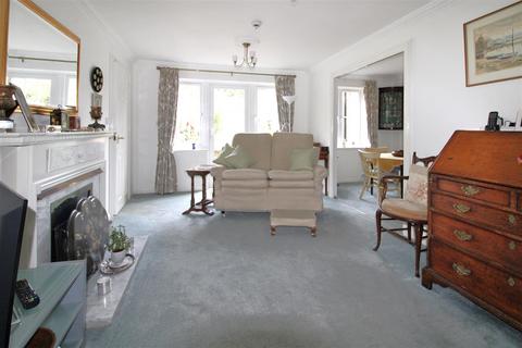 2 bedroom flat for sale, Southampton Hill, Titchfield PO14